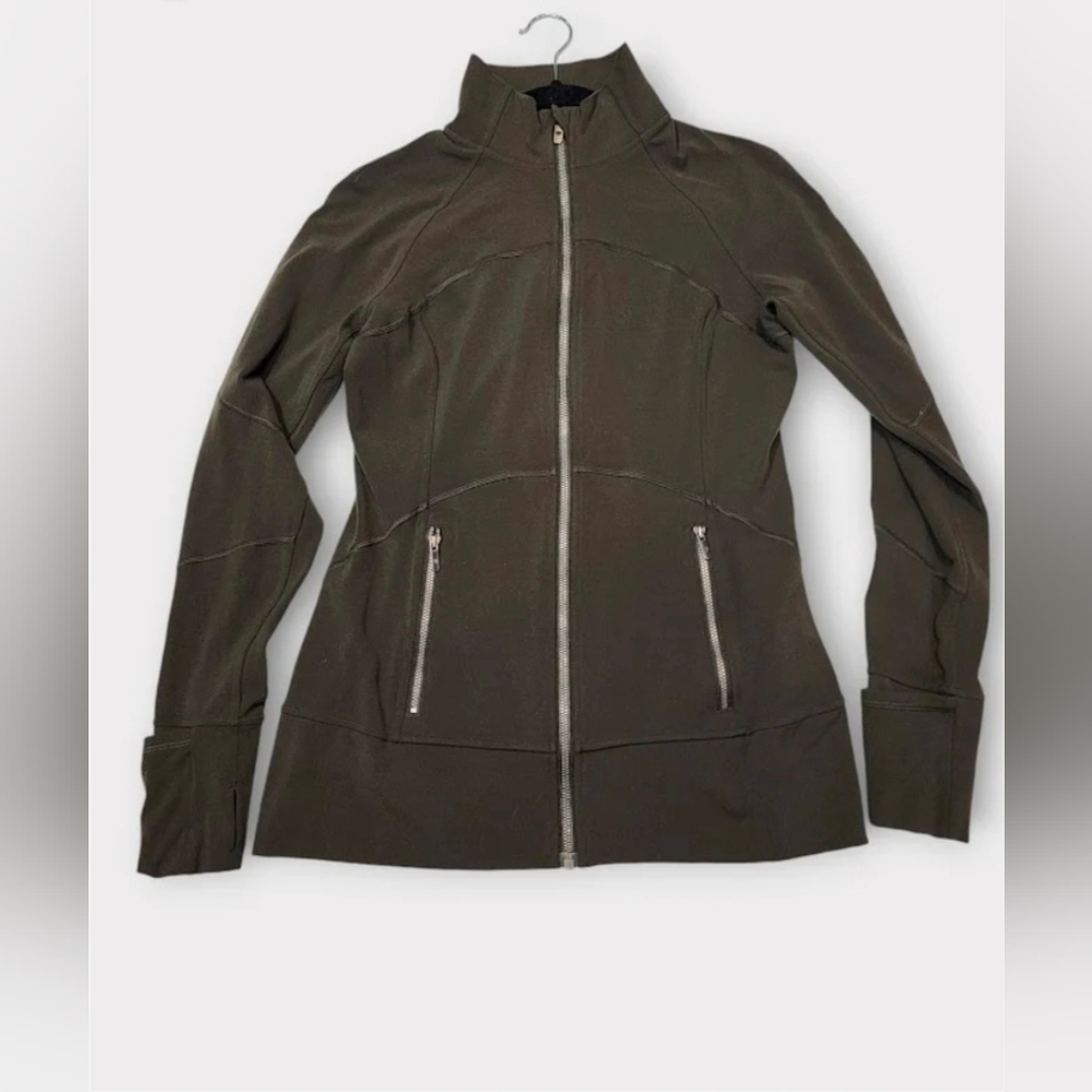 Size 10 - Lululemon Contour Jacket